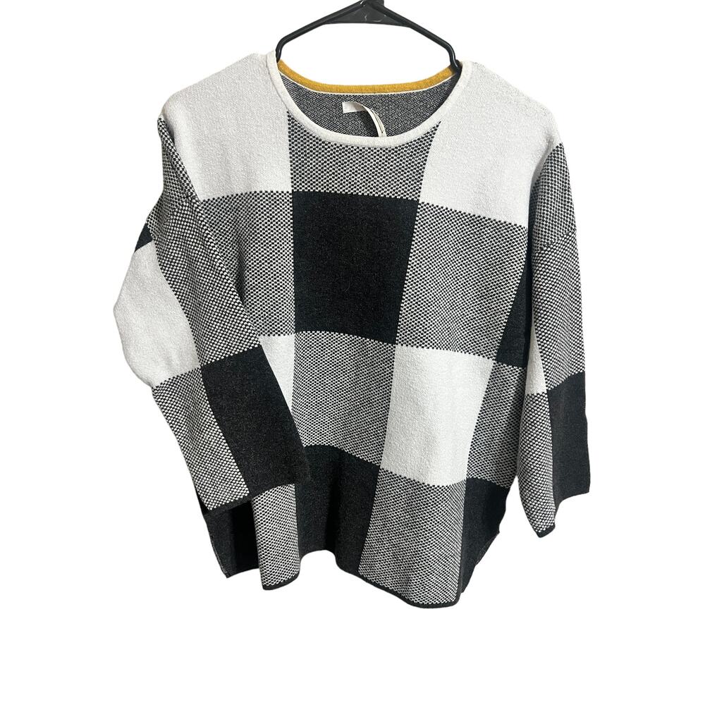 Max Studio Block Pattern Sweater Large - image 1